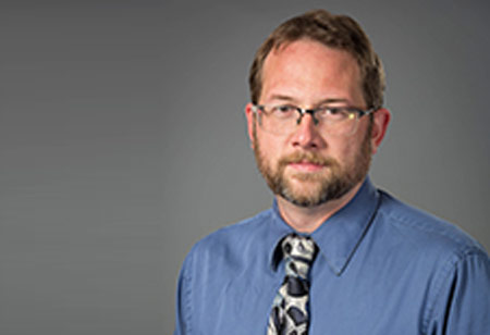 Strategies for Effective Assessment: Balancing Tradition and Technology
